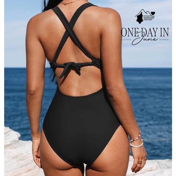 Cupshe V Front Tummy Control One Piece Swimsuit Size L - Picture 2 of 7
